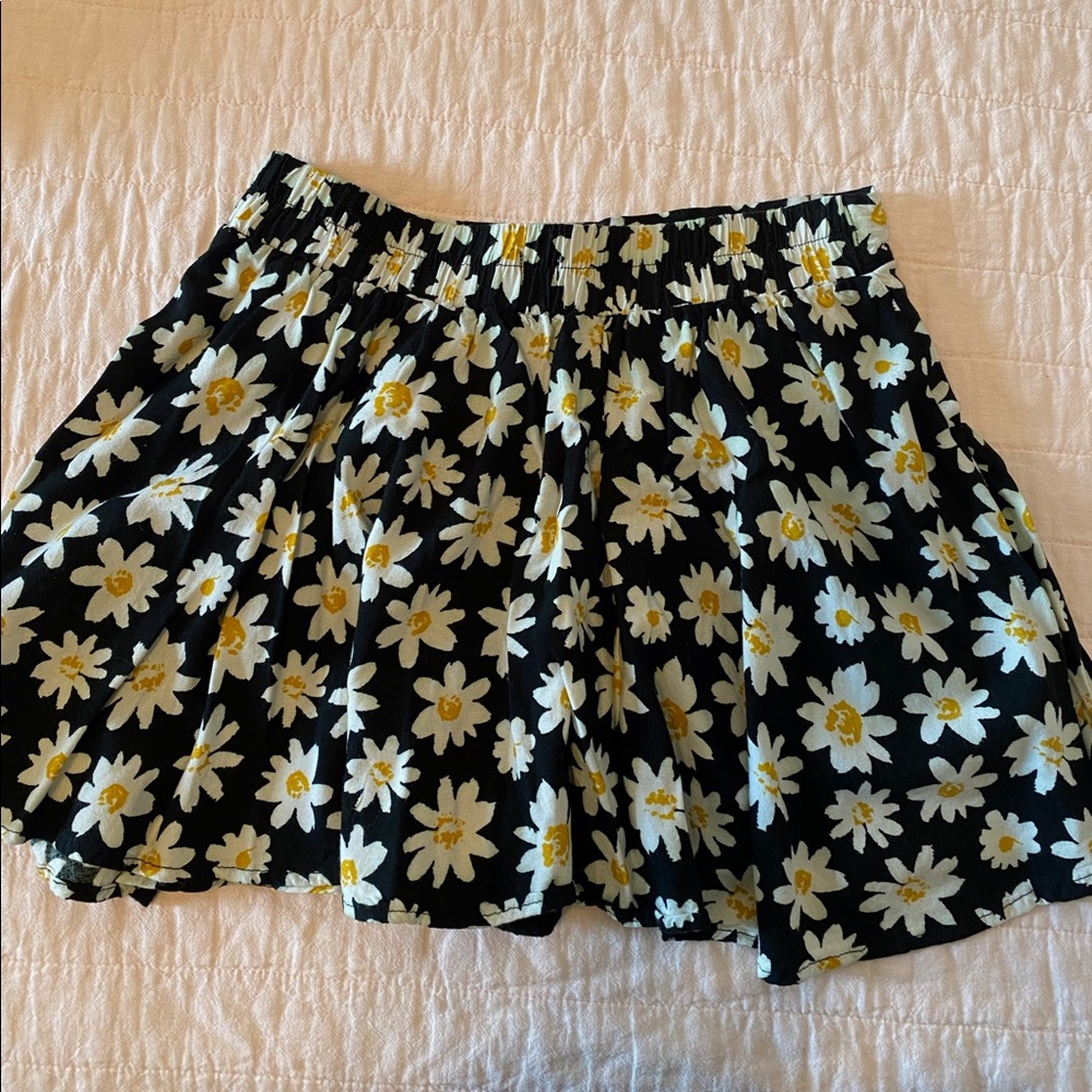 Sunflower Skirt Size Small